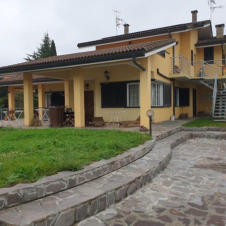 Casa Vacanze Alice E Arianna Cairo Montenotte Dış mekan fotoğraf